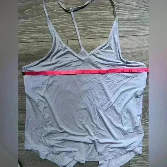 Lululemon Athletica Open Back Tank Powder Blue Yoga Fitness Active Workout - Picture 5 of 6